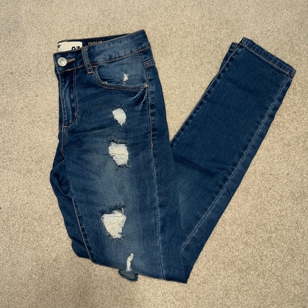 Ripped jeans